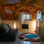 Appartamento La Grotta - Elegante suite tra arte e natura a Modena Modena