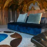 La Grotta - Elegante suite tra arte e natura a Modena Appartamento