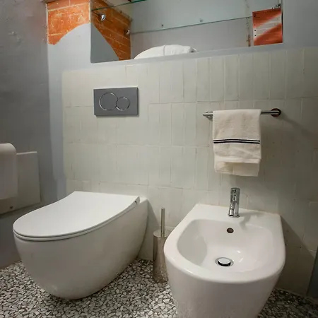 Appartement La Grotta Incantata - Elegante Tra Arte E Natura A *